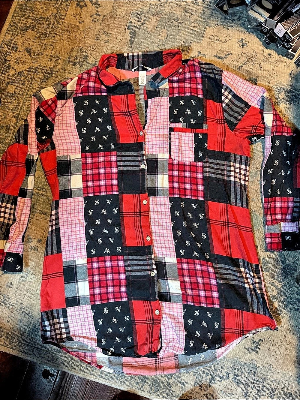 Victoria's Secret Patchwork Flannel Pajama Top Red & Black Large